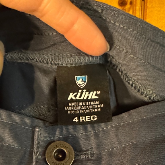 Kuhl Women’s Gray Cargo Pants - Picture 2 of 5